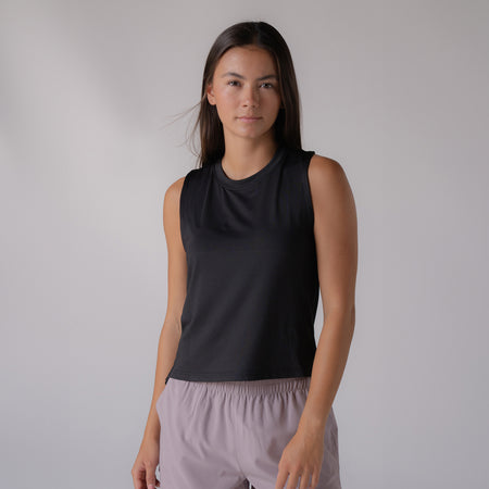 Image of a model wearing a JOOLA women's court tank top, black.