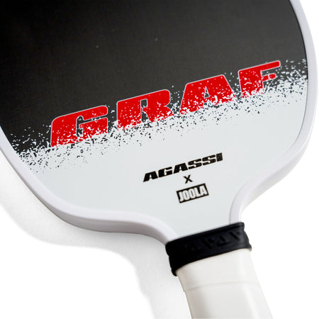 Close up image of the surface of the Agassi x JOOLA Graf Edge pickleball paddle.