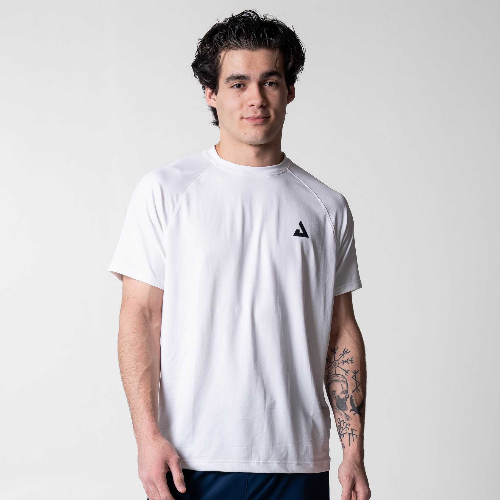 Men's Court Short Sleeve