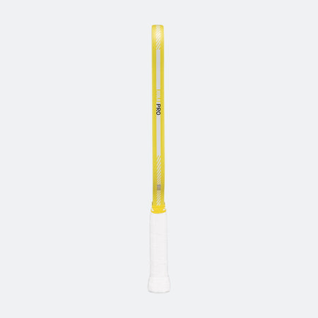 White background, image showing the yellow, white and black detail on the edge guard of the Scorpeus Pro IV pickleball paddle.