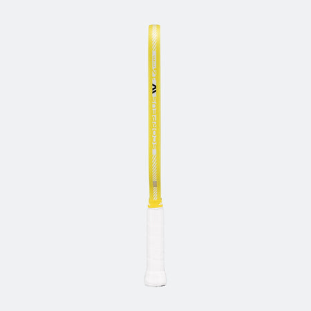 White background, image showing the yellow, white and black detail on the edge guard of the Scorpeus Pro IV pickleball paddle.
